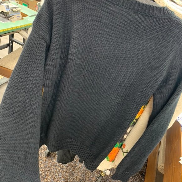 Hand Knit Windscrest Scarecrow Sweater - Picture 5 of 7